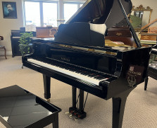 Yamaha G2 grand piano